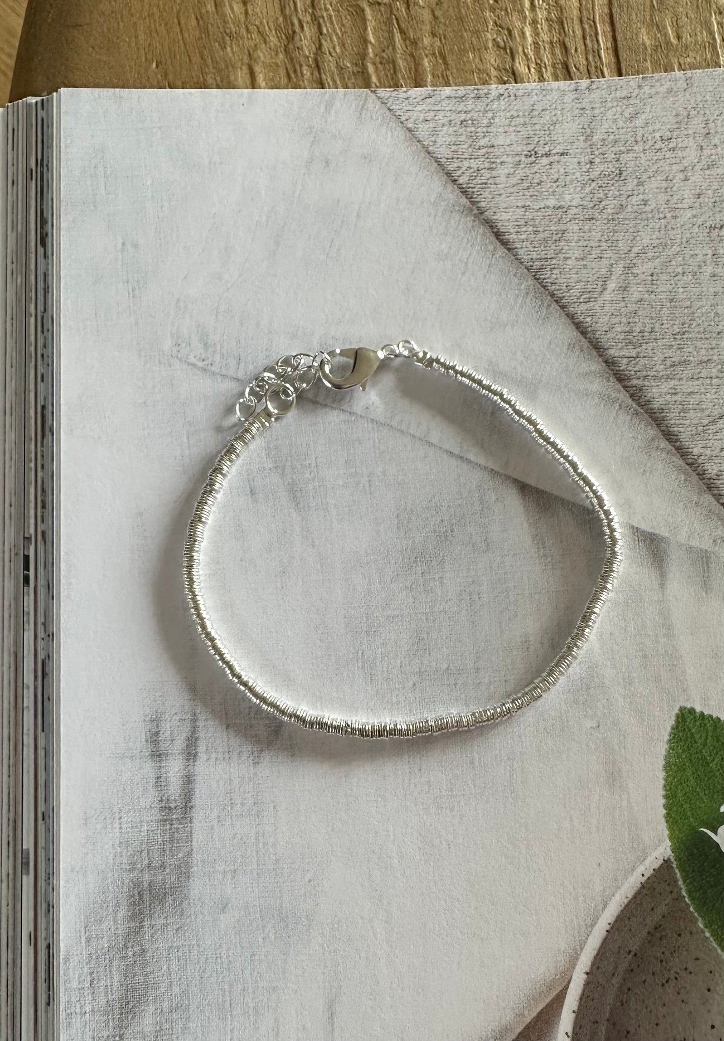 Pulsera argollitas plateadas
