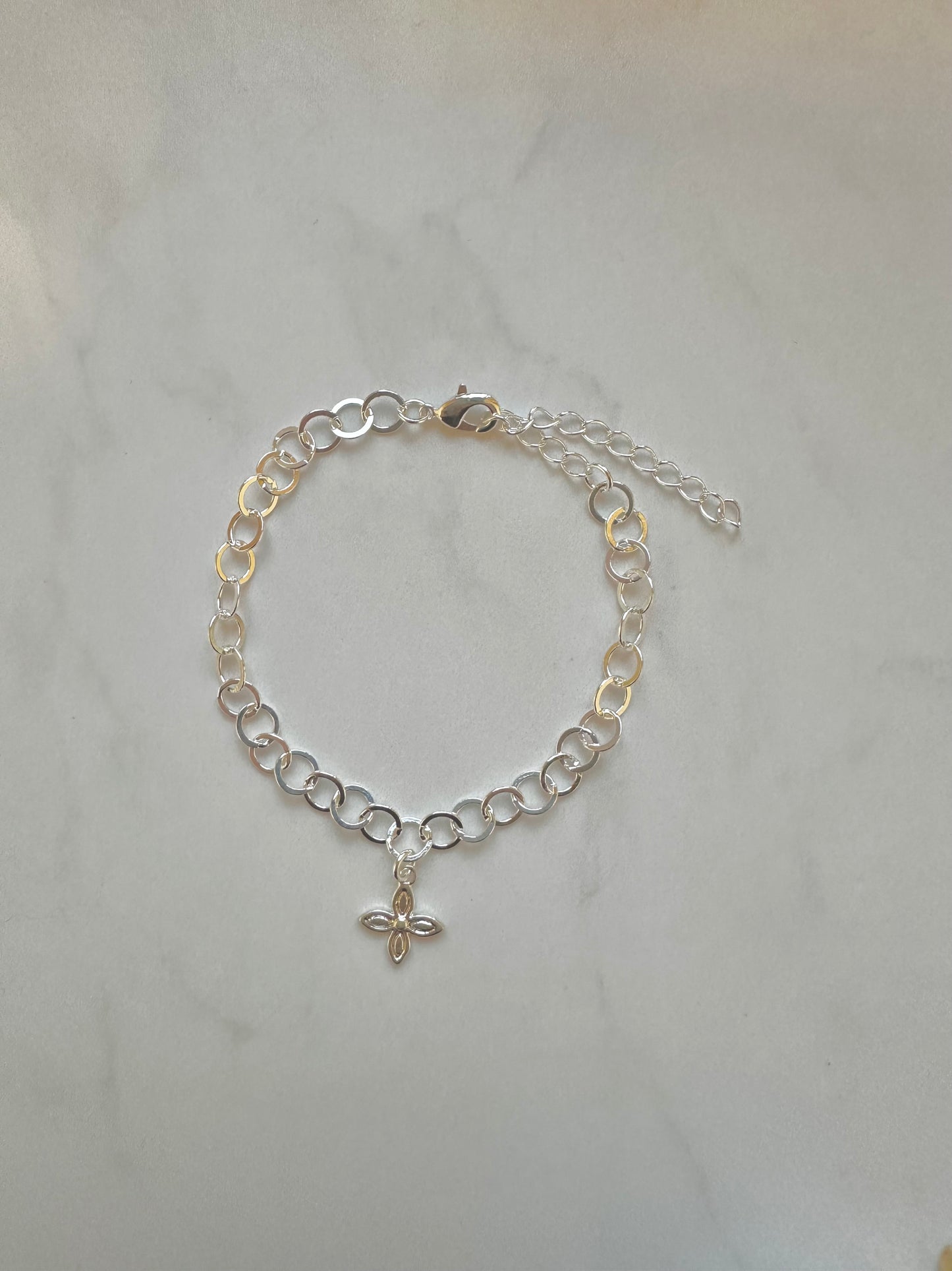Pulsera 4 pétalos