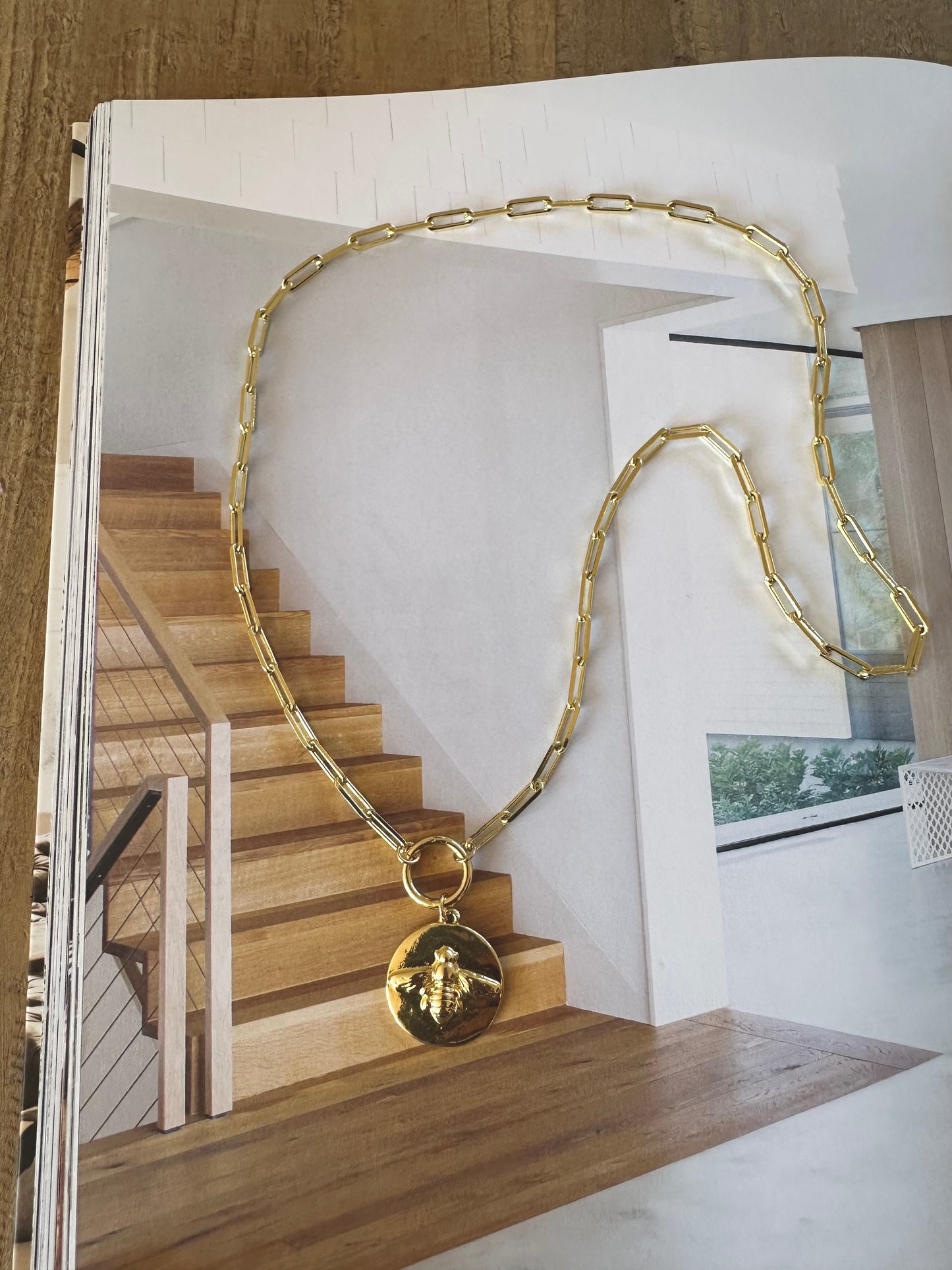 Maxi collar Abeja