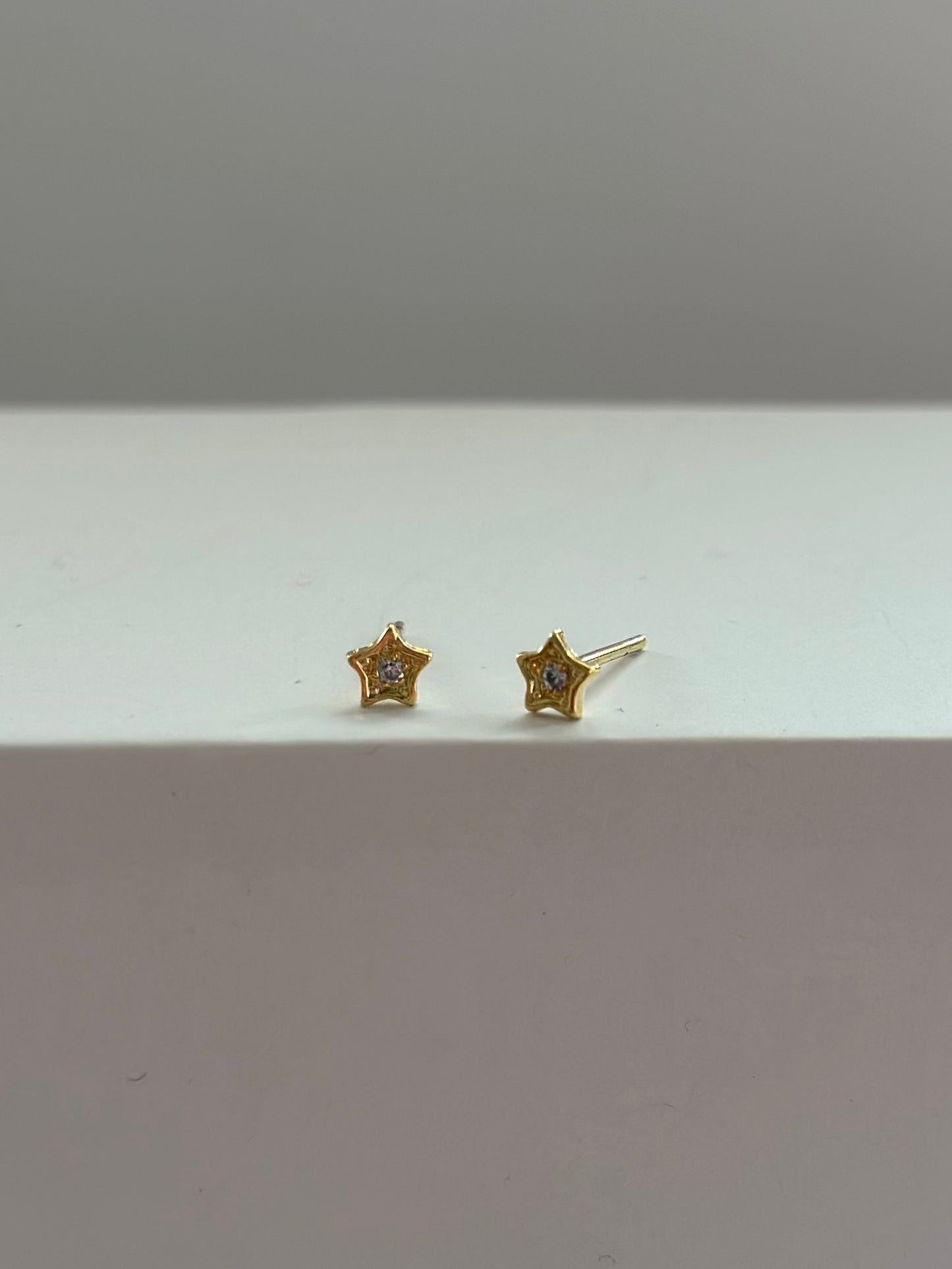 Aros estrellitas & circón