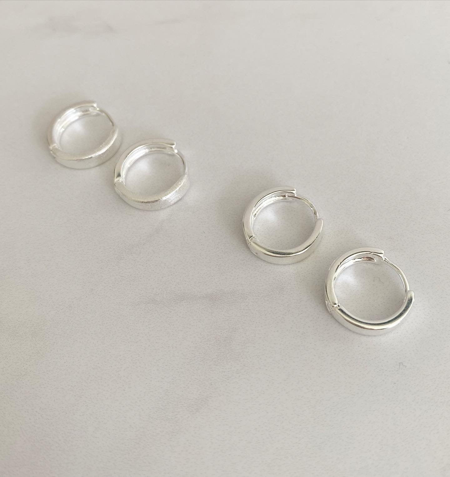 Argollas plateadas