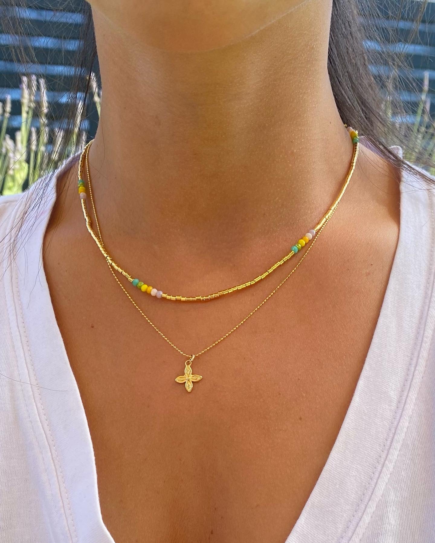 Collar mostacillas bañadas en oro & 6 colores