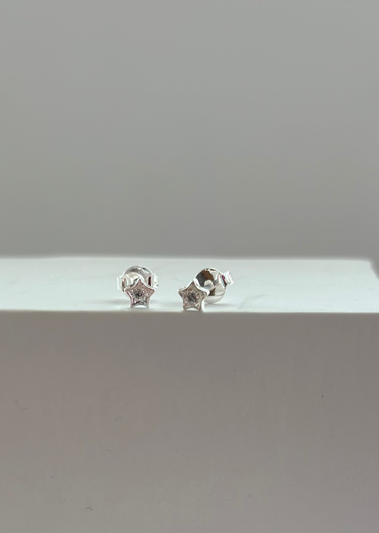 Aros estrellitas & circón
