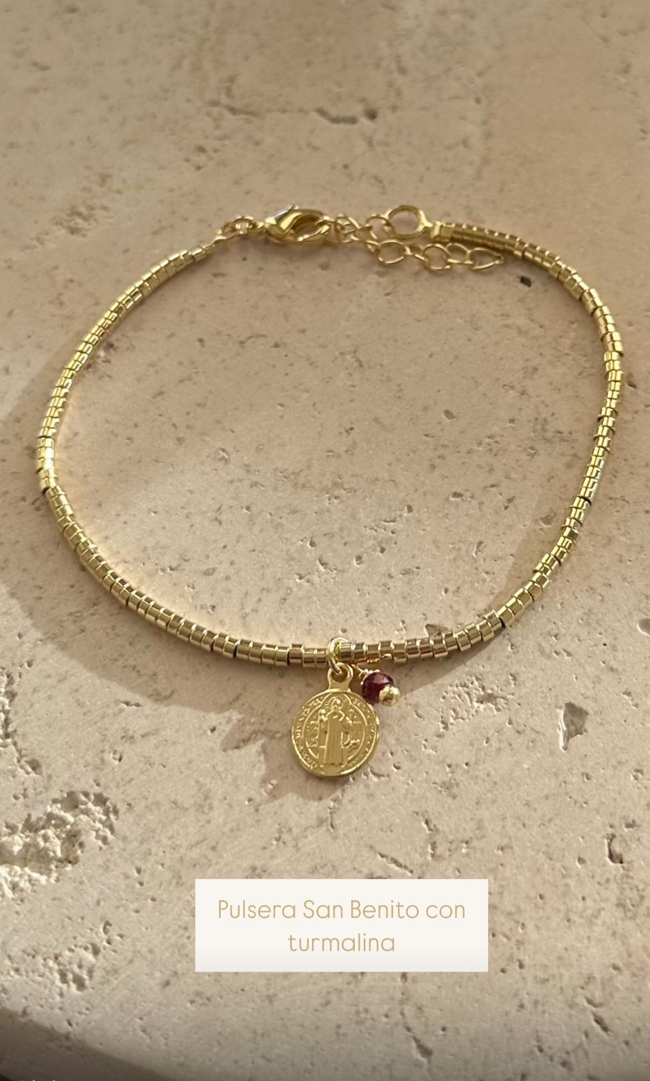 Pulsera San Benito mostacillas