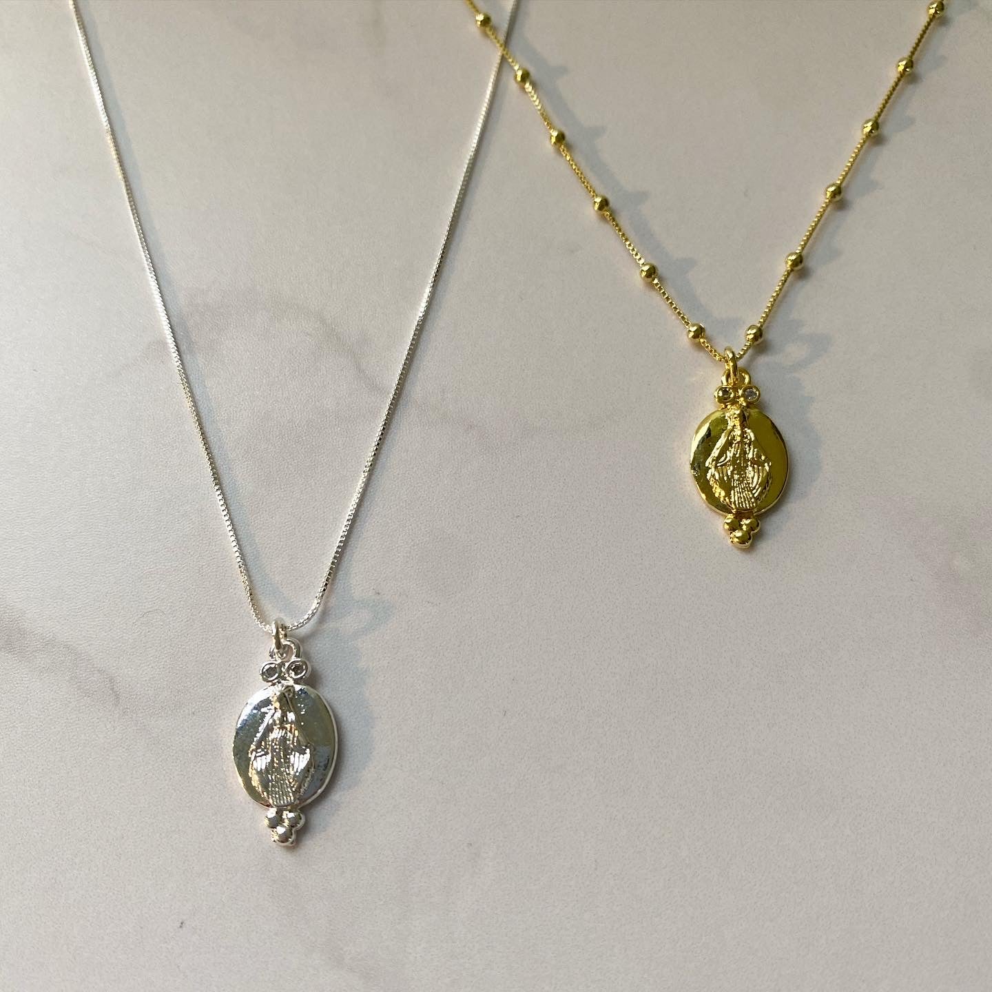 Collar Virgen de los Milagros