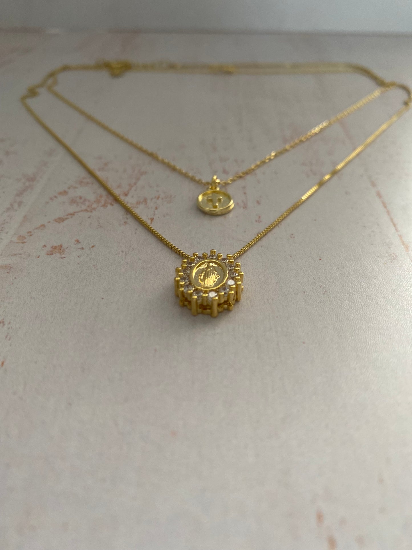 Collar Virgen de los Rayos