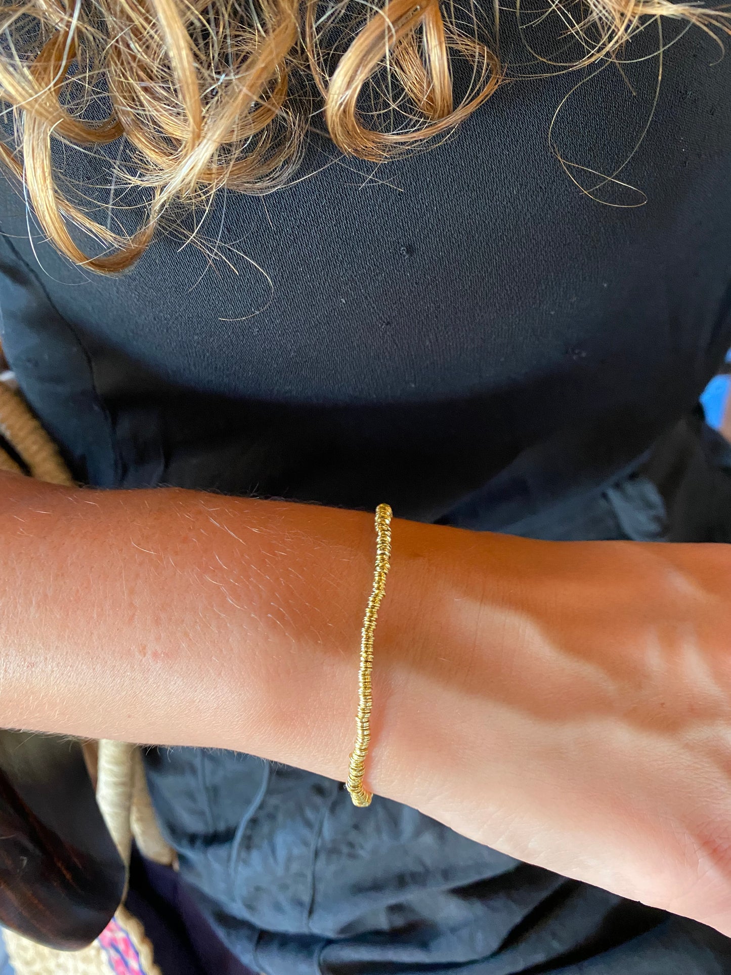 Pulsera argollitas doradas