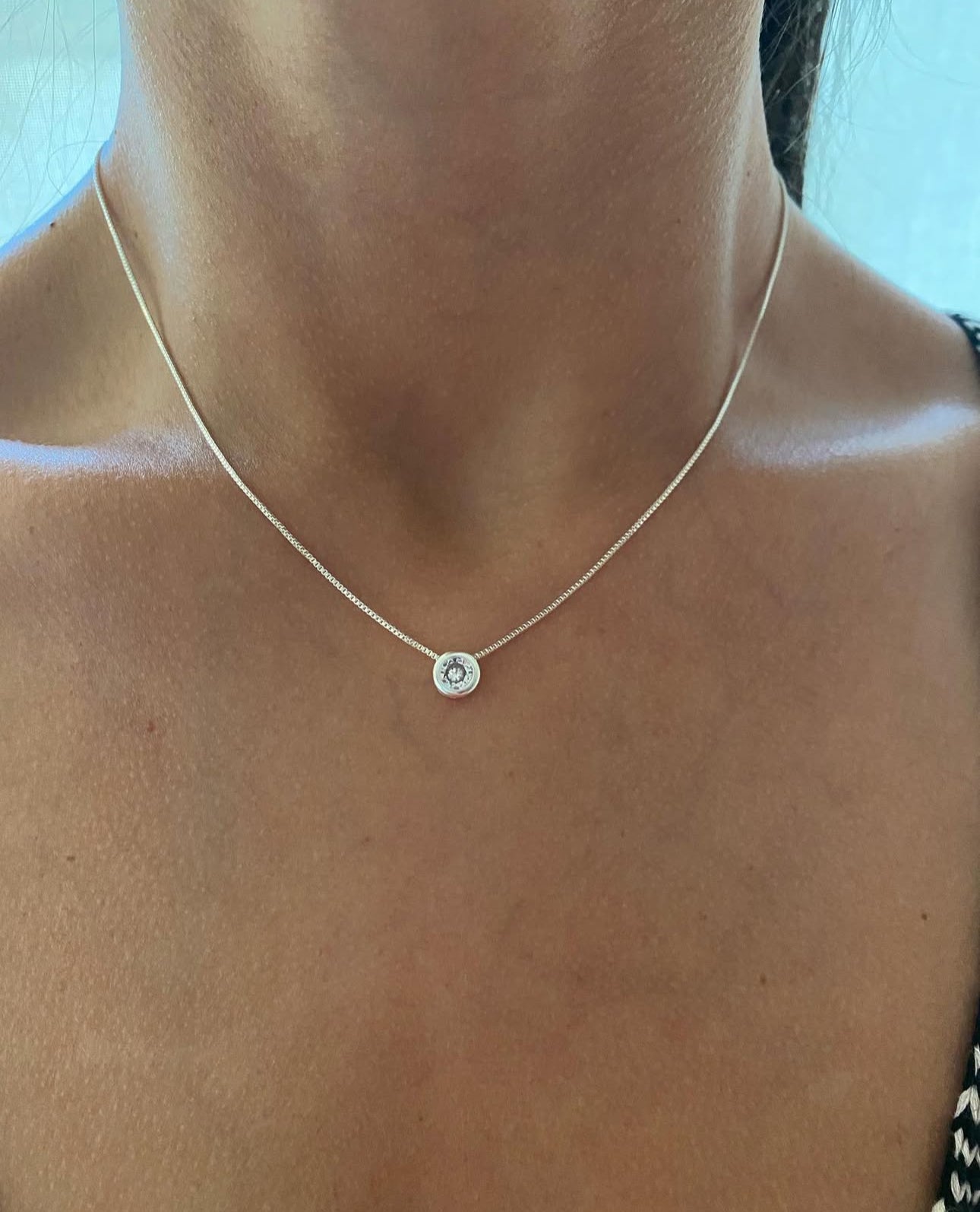 Collar punto de luz