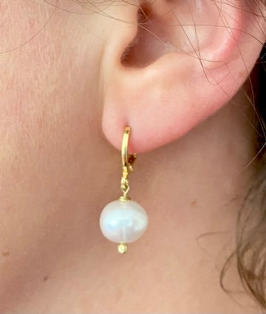 Aros con perlas de rio