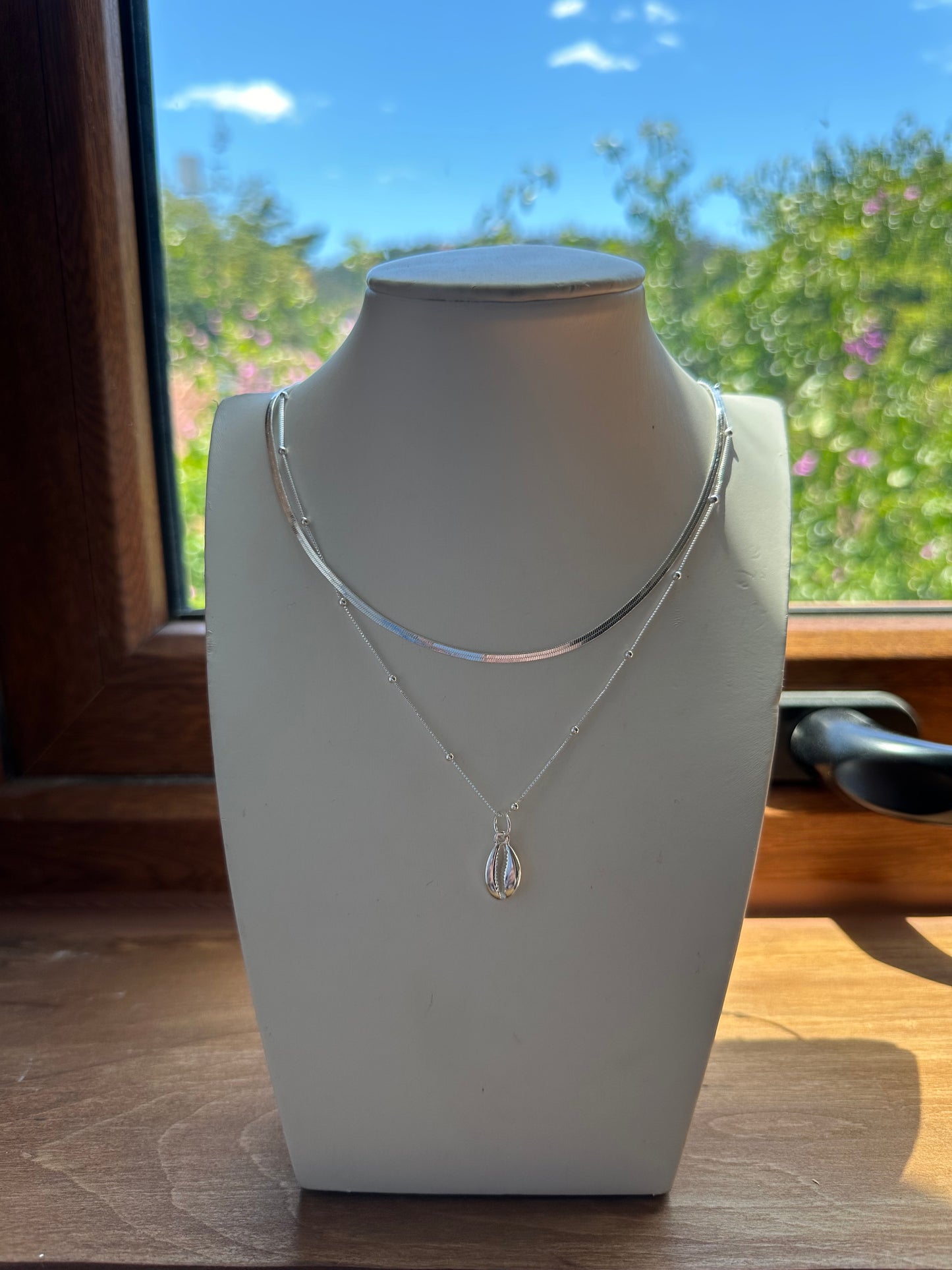 Collar cinta lisa tipo choker