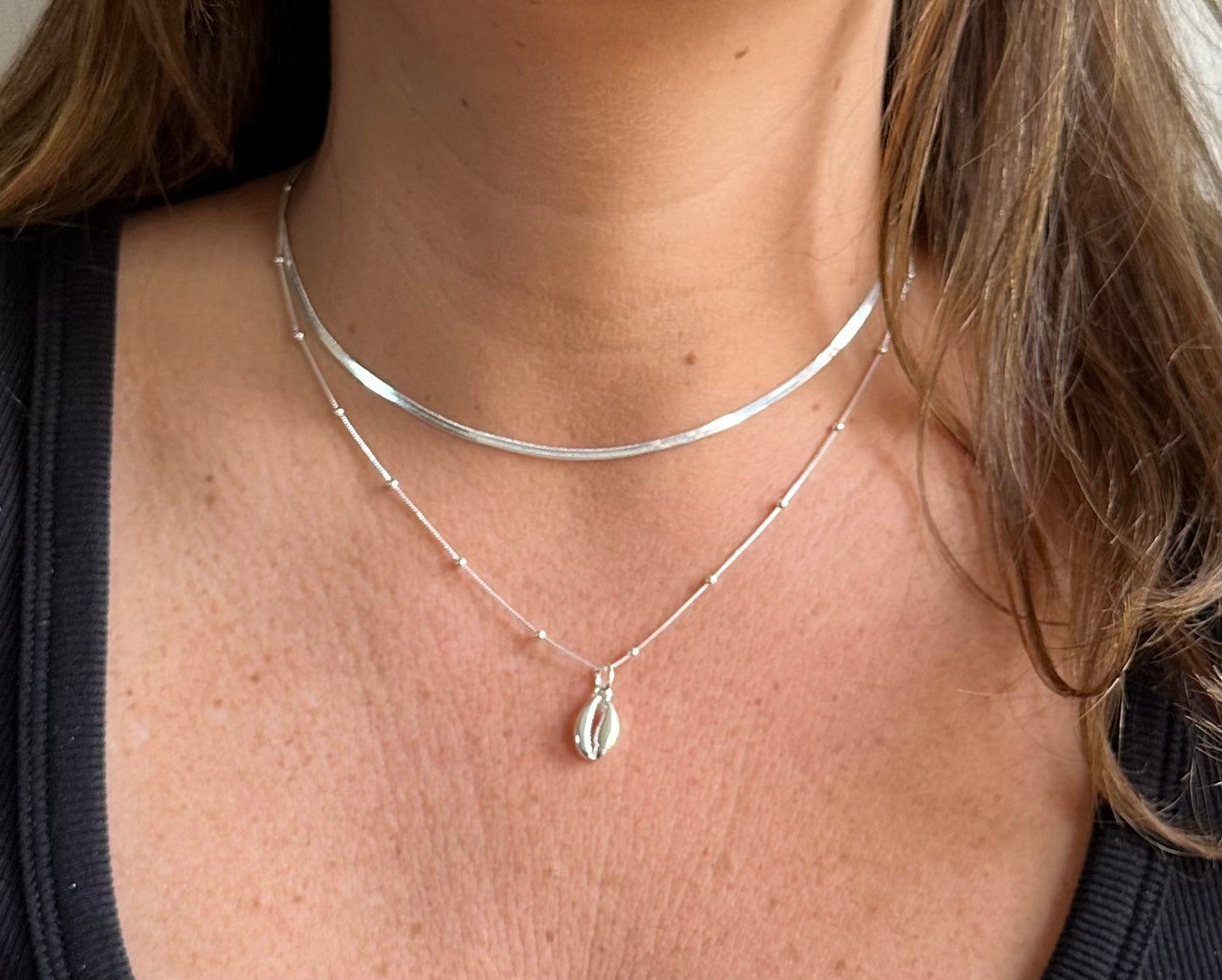 Collar cinta lisa tipo choker