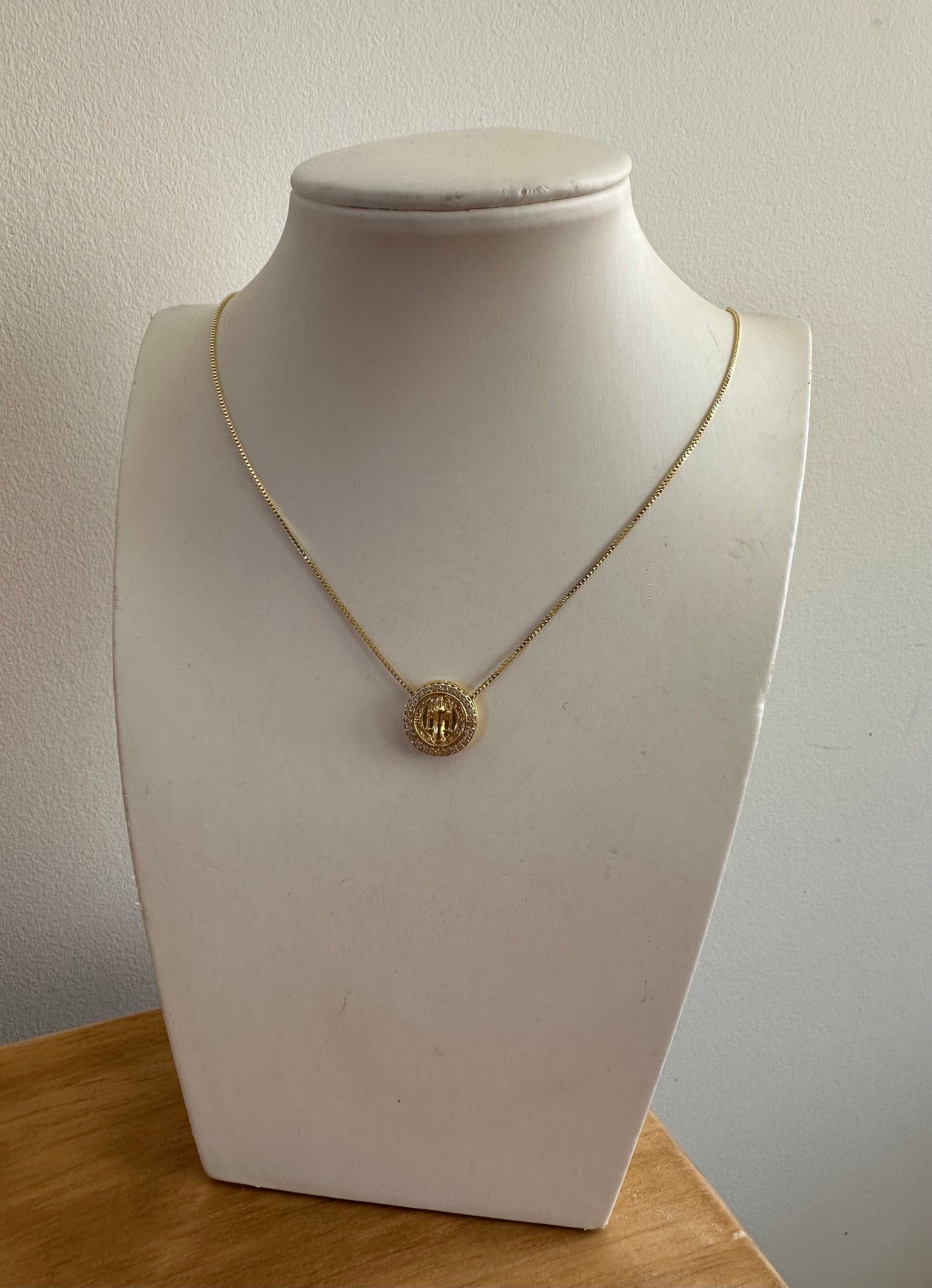 Collar San Benito protector