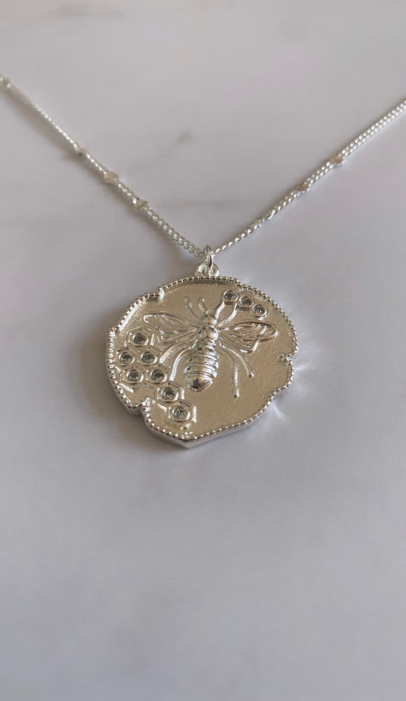 Collar abeja reina