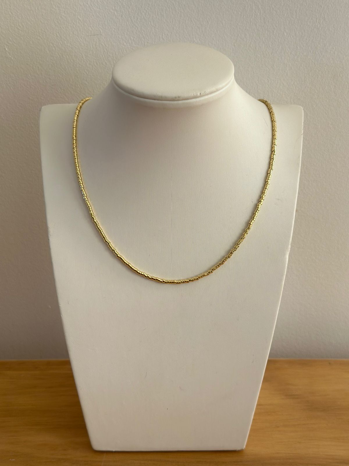 Collar mostacillas