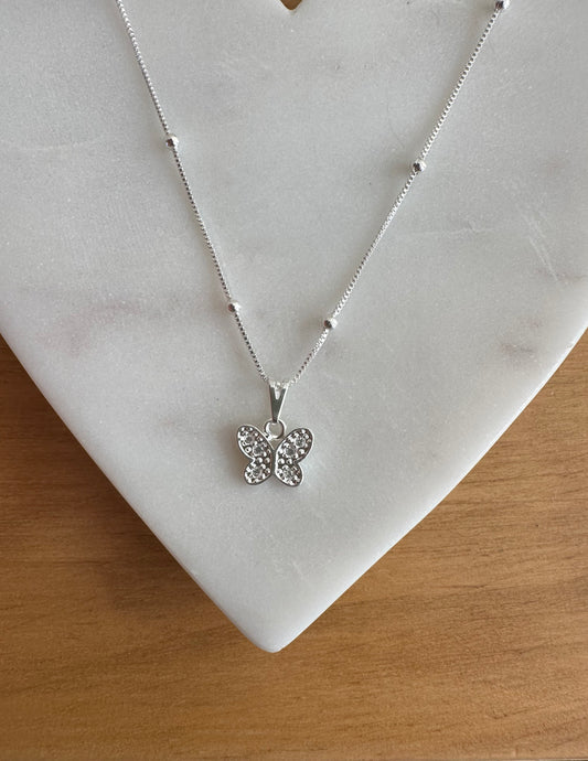 Collar mariposa circones