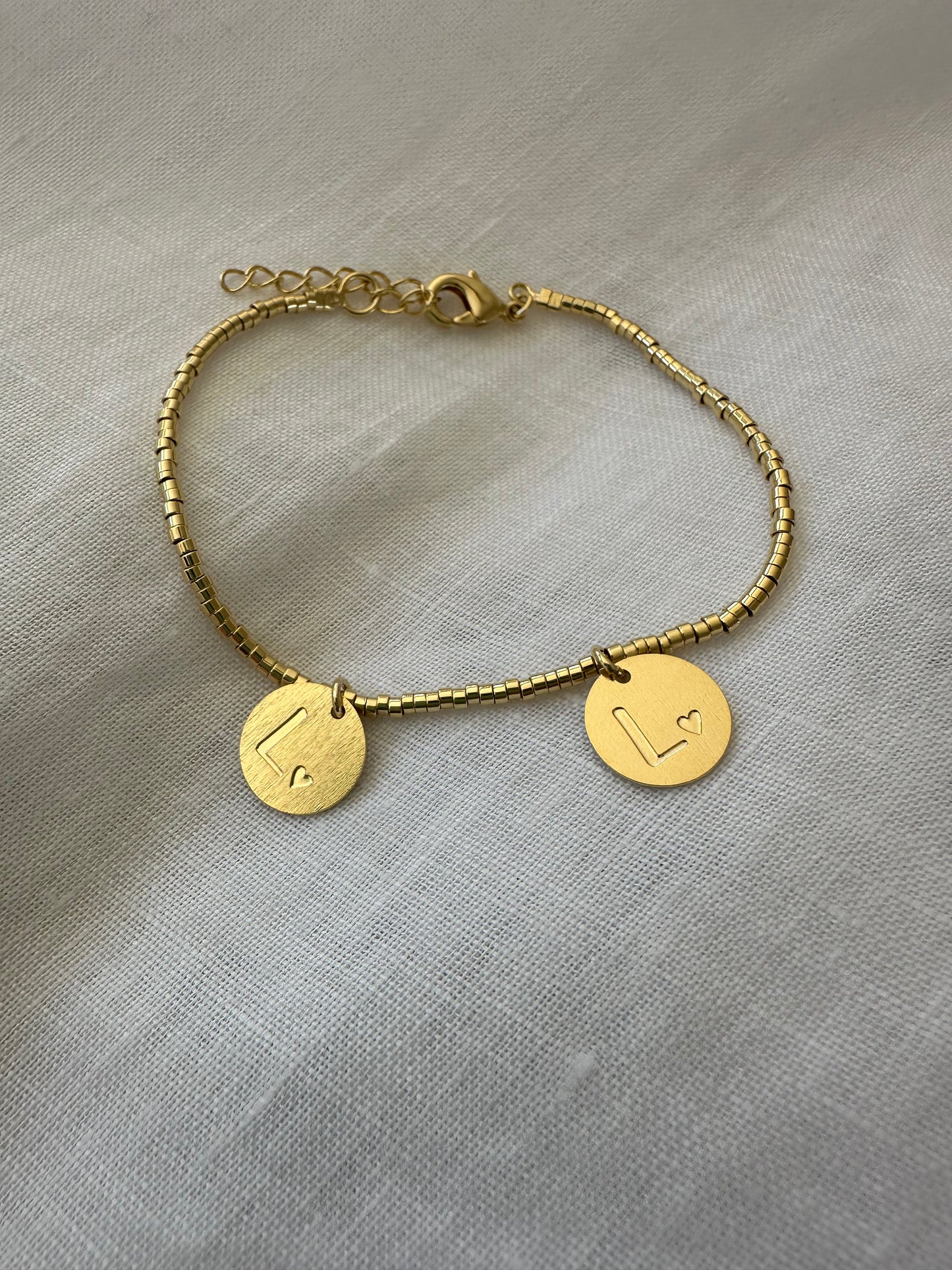Pulsera de mostacillas & inicial
