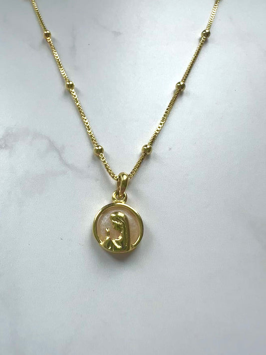 Collar Virgen nácar