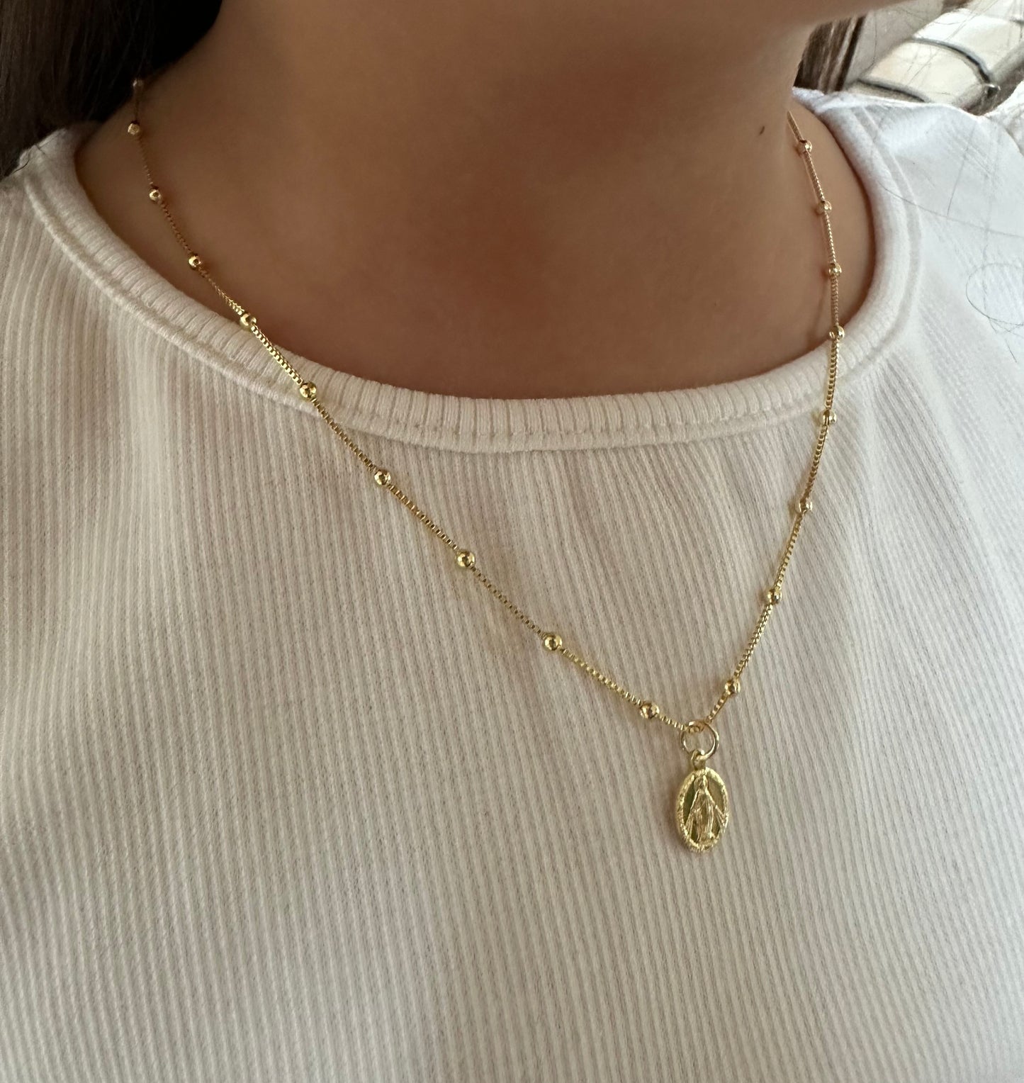 Collar Virgen de los Milagros petite