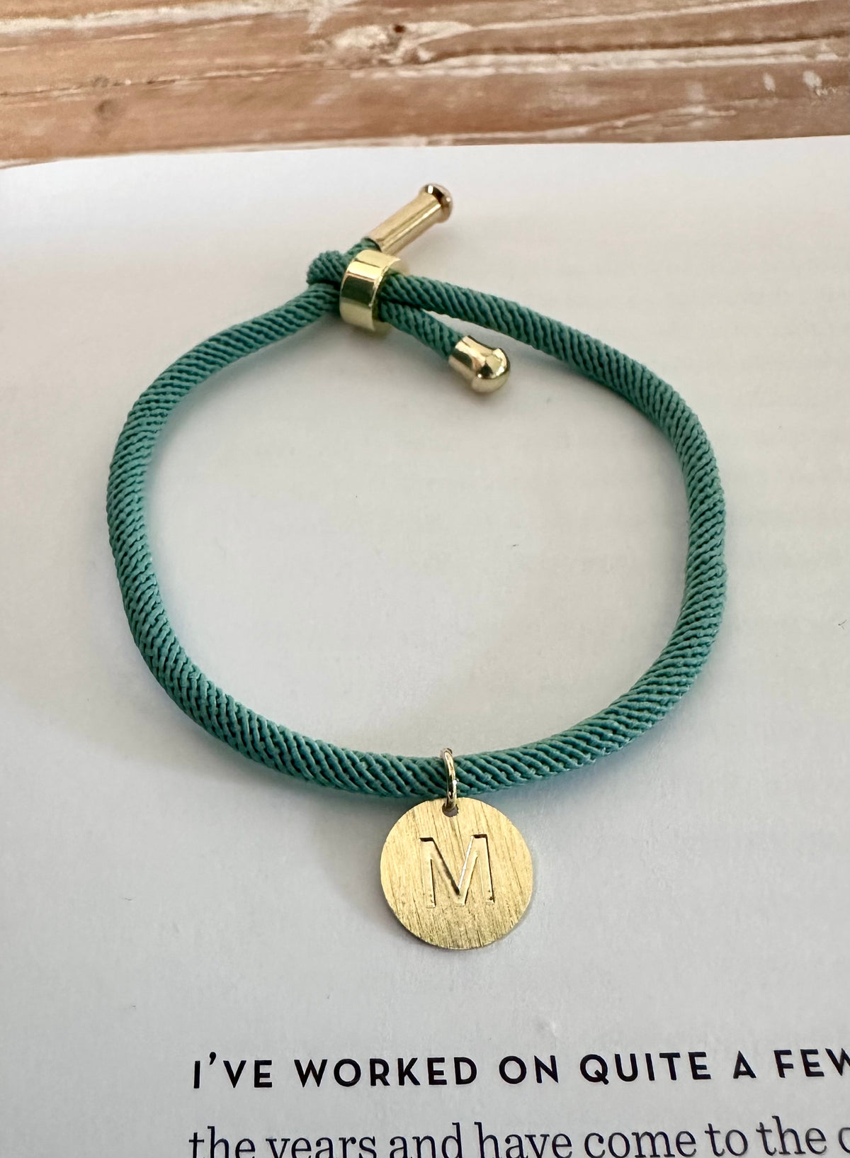 Pulsera cordón & inicial