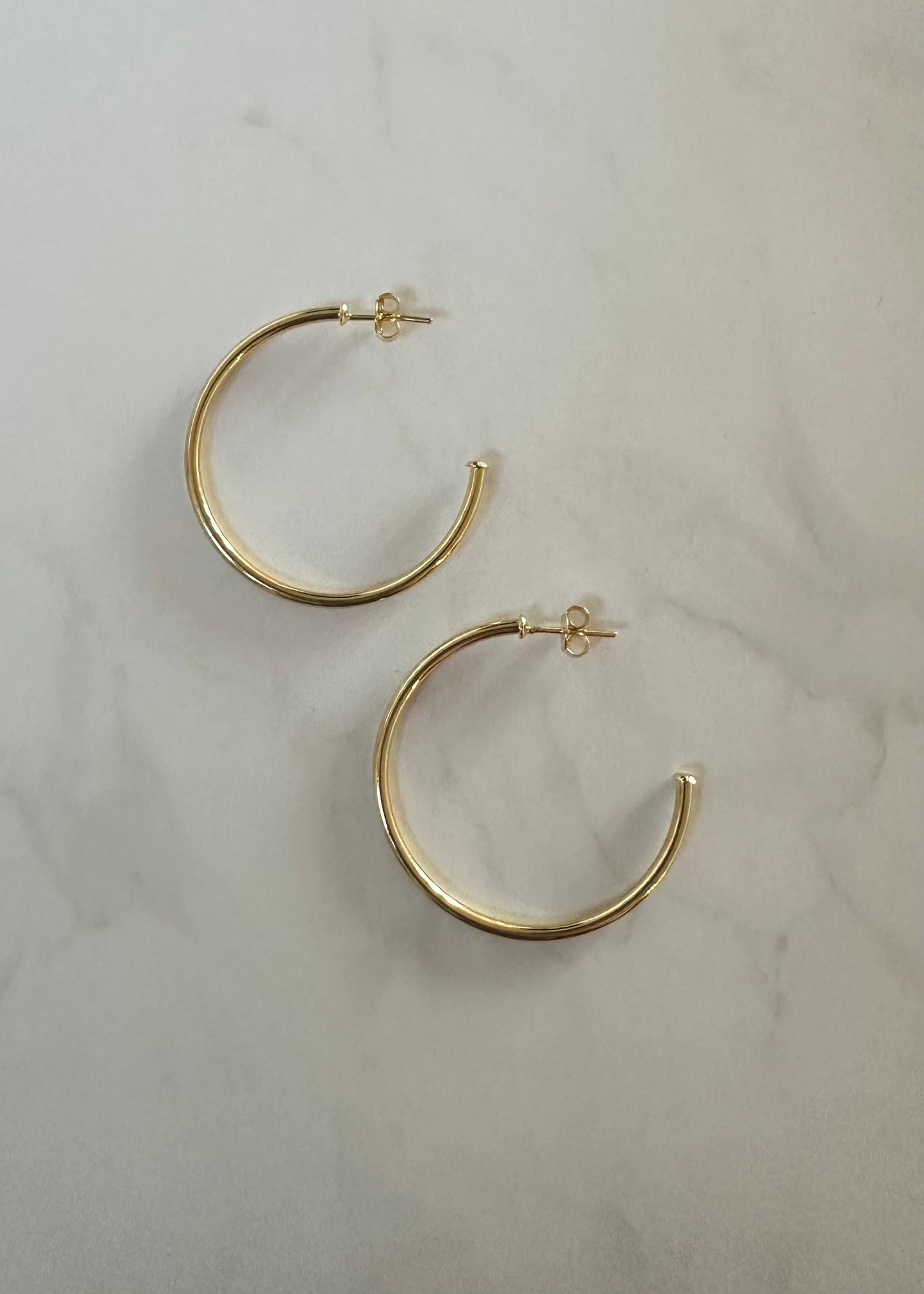 Argollas lisas delgadas