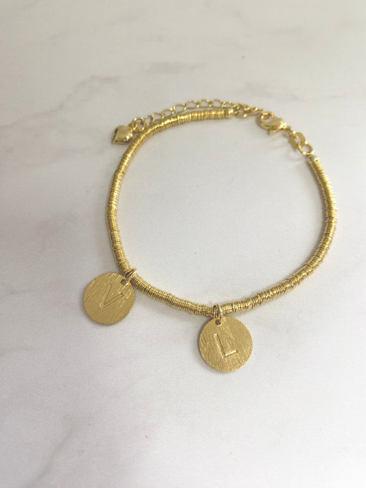 Pulsera inicial argollitas