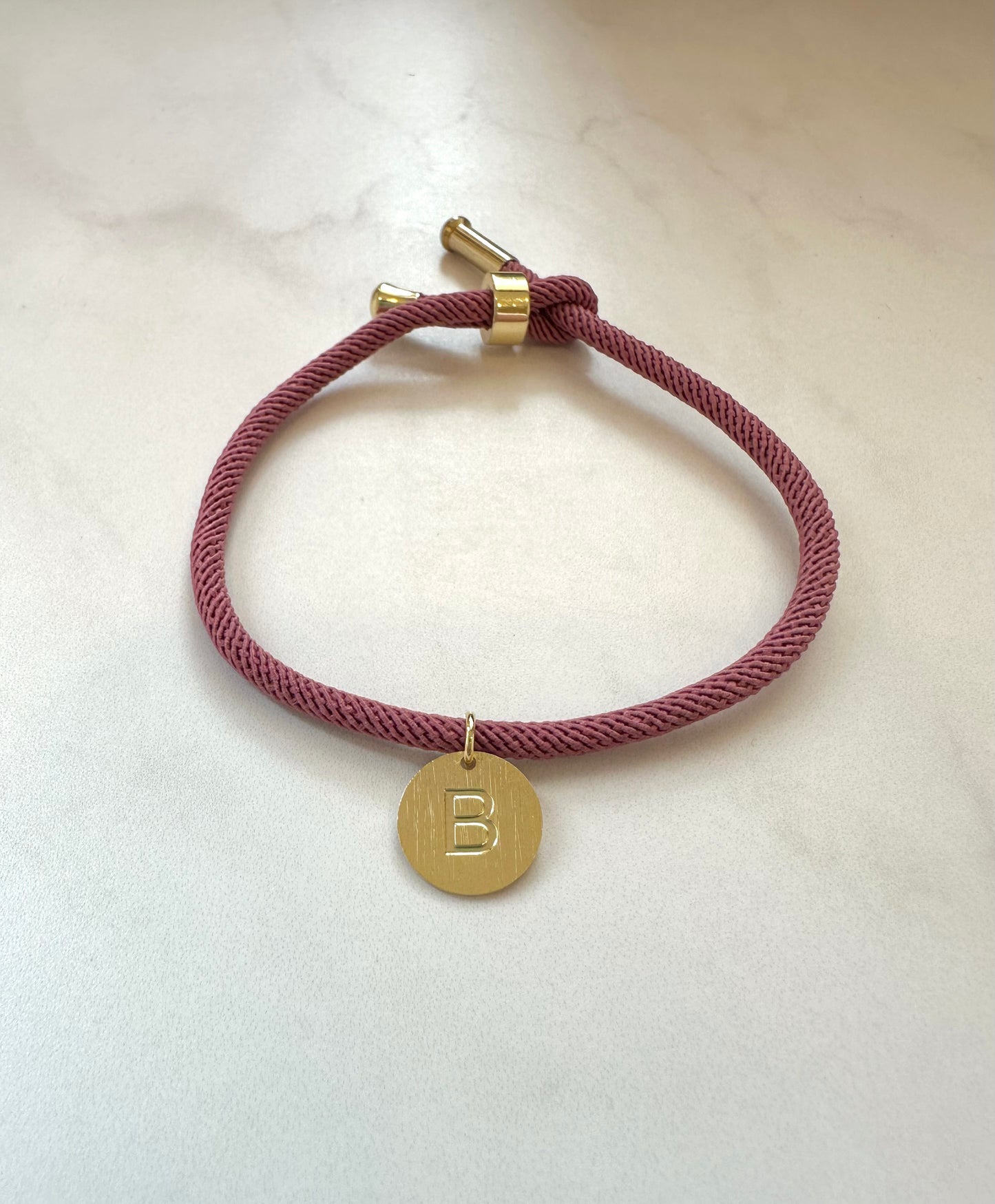 Pulsera cordón & inicial